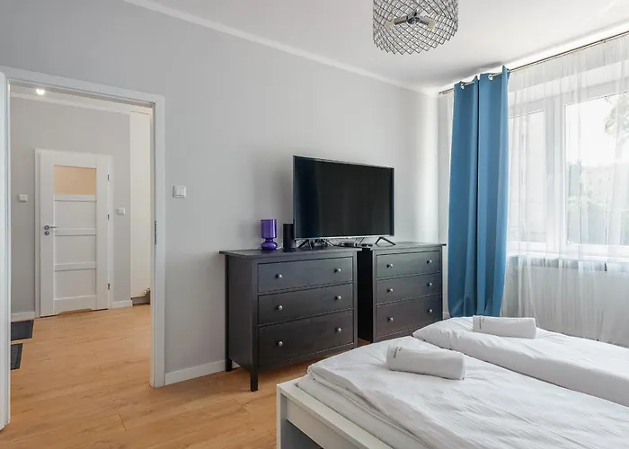 Stone Park גדינייה