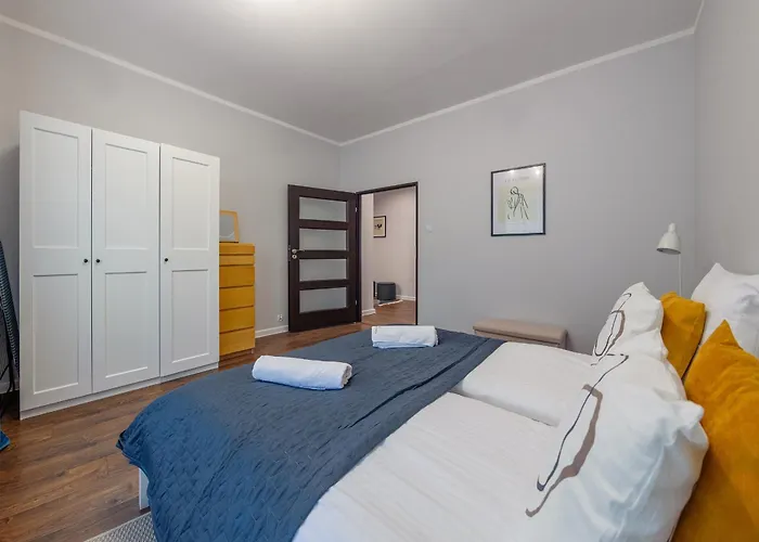 Stone Park גדינייה